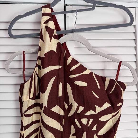 Runway The Label One Shoulder Maxi Dress Topical Print Brown Butter Yellow M NEW - Picture 4 of 12